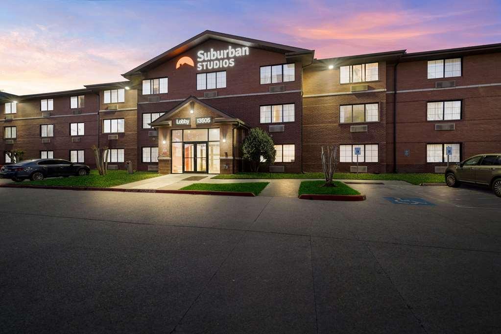 Suburban Studios Houston North I-45 Exterior foto